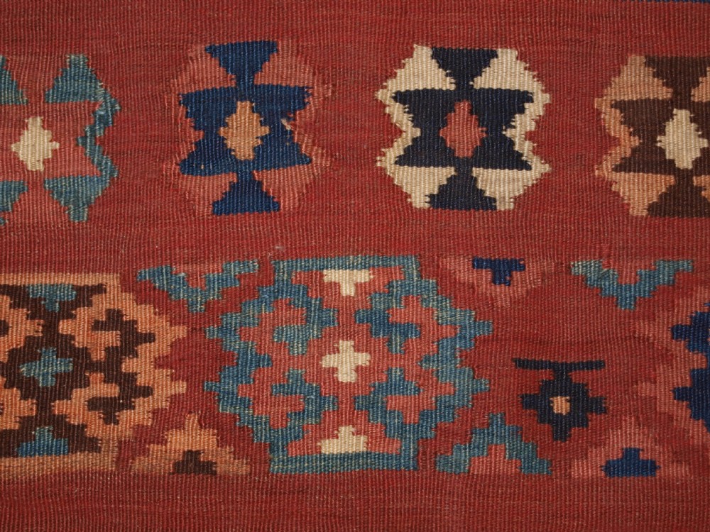 ANTIQUE TRIBAL QASHQAI KILIM SOFREH, EATING CLOTH, CIRCA 1900. View IX