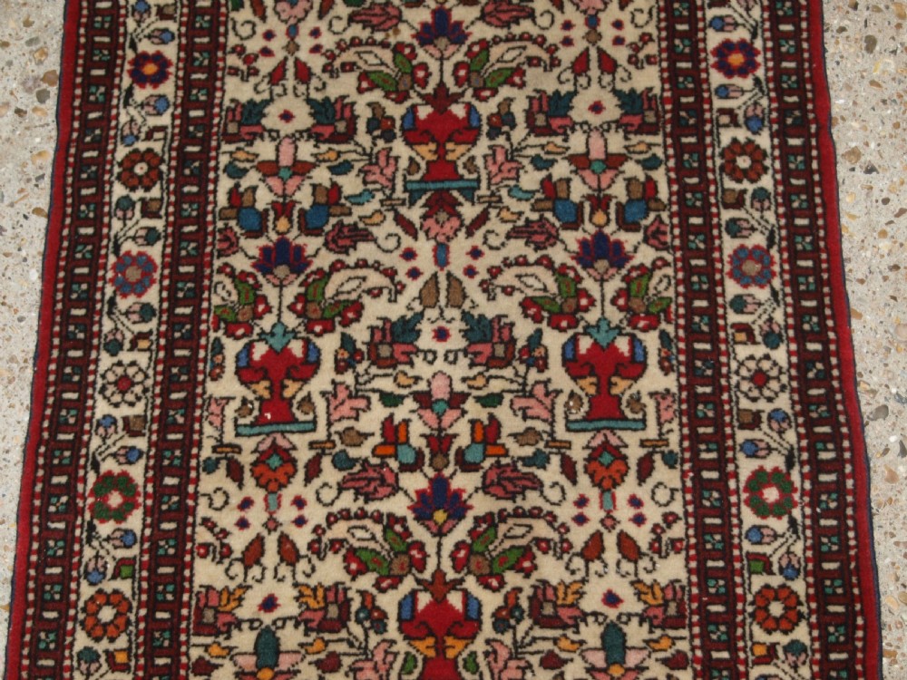 OLD HAMADAN REGION RUNNER, LONG AND NARROW, CIRCA 1930. View V