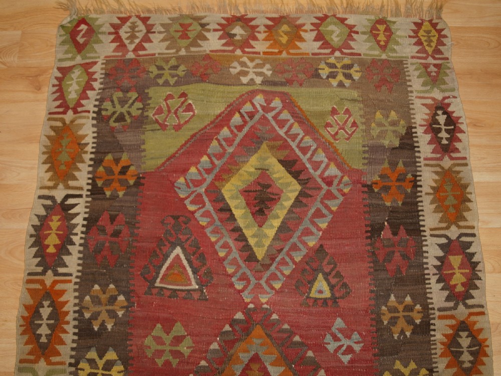 ANTIQUE TURKISH KAYSERI PRAYER KILIM, SOFT PASTEL COLOURS, CIRCA 1920. View III