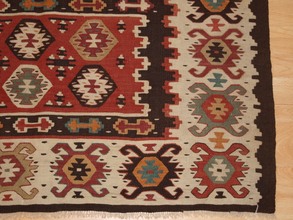 ANTIQUE SHARKOY KILIM WITH REPEAT DESIGN, EXCELLENT CONDITION, CIRCA 1920. View X