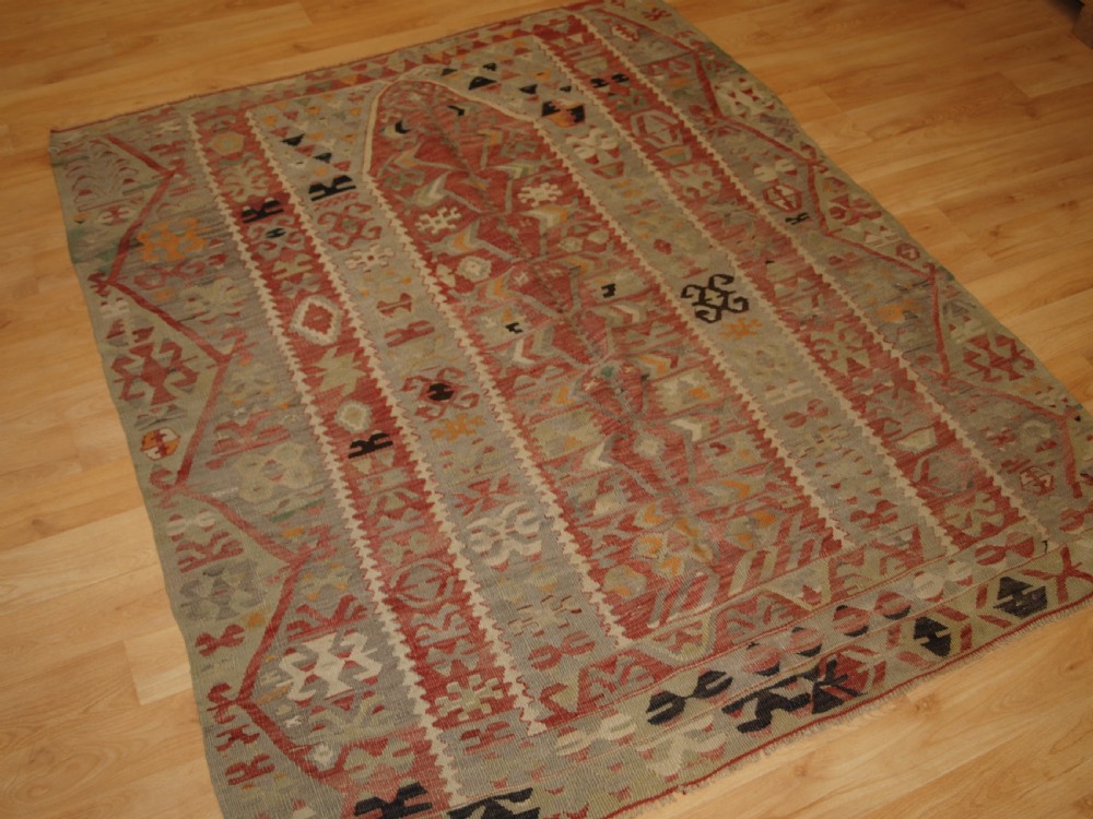 ANTIQUE TURKISH PRAYER KILIM FROM DENIZLI VILLAGE, SOFT COLOURS, CIRCA 1920. View II
