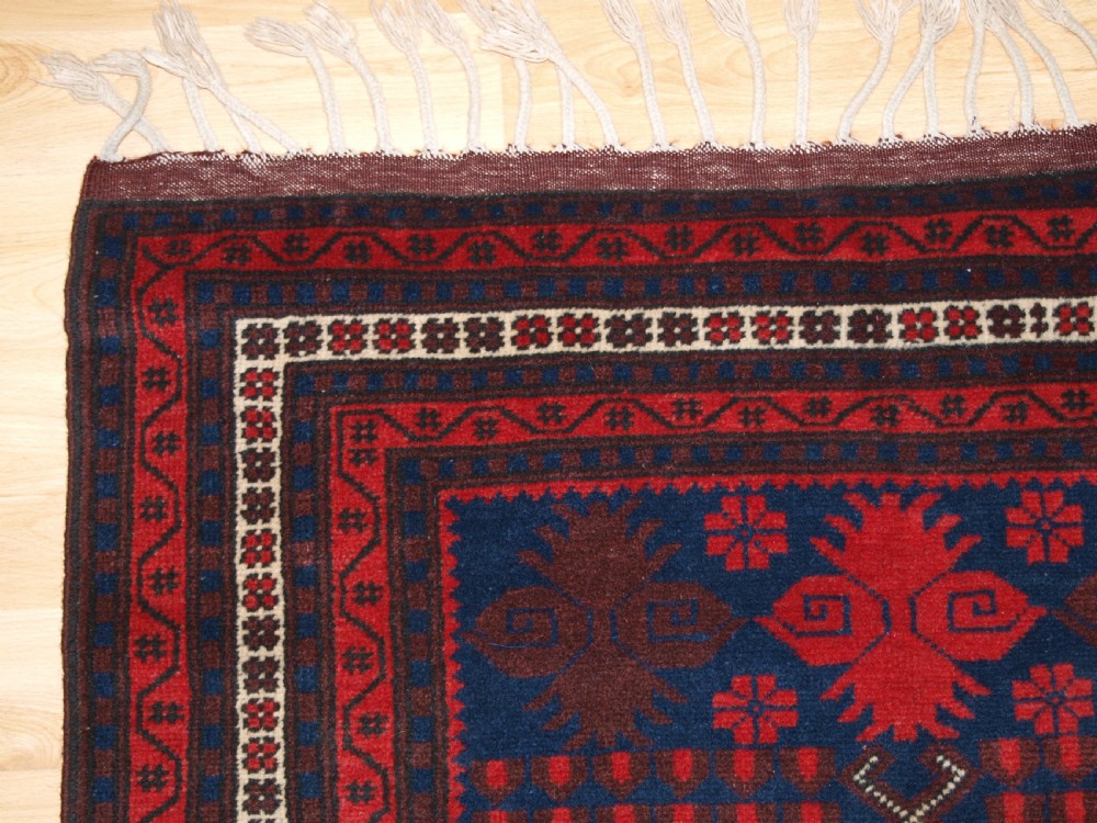 OLD TURKISH YAGCIBEDIR VILLAGE RUG, TRADITIONAL DESIGN, CIRCA 1920/30. View III