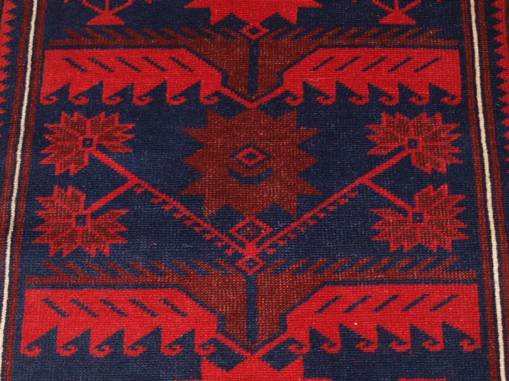 OLD TURKISH YAGCIBEDIR VILLAGE RUG, GOOD COLOUR AND DESIGN, CIRCA 1920/30. View VII