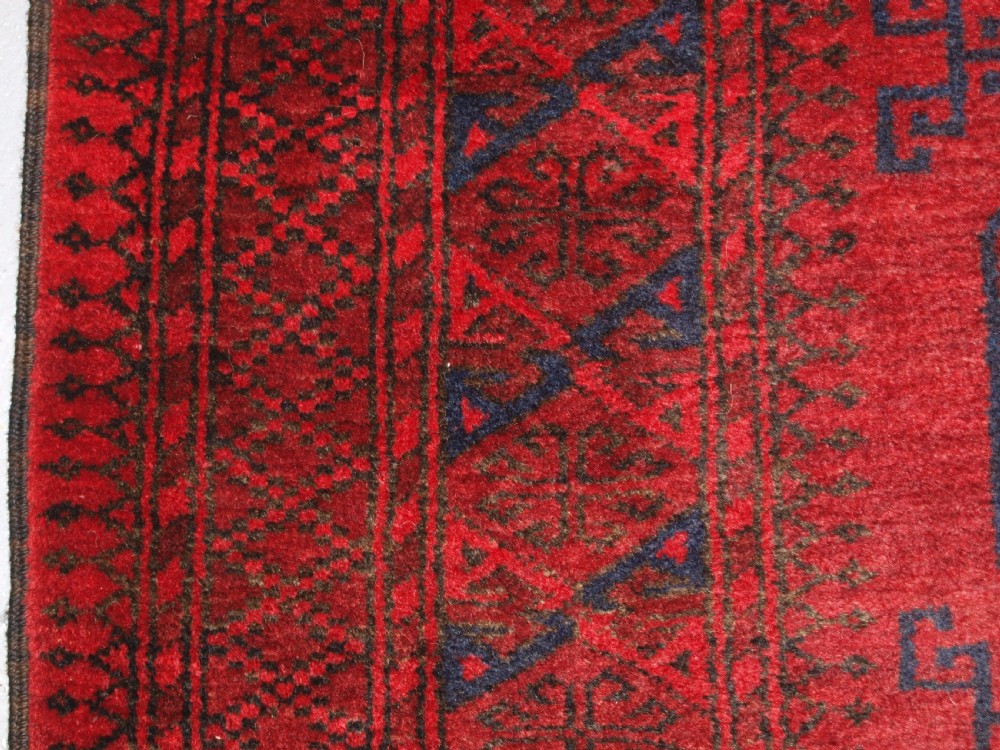 OLD AFGHAN VILLAGE LONG RUG WITH LARGE GULS, SUPERB RUG. CIRCA 1920/30. View VII