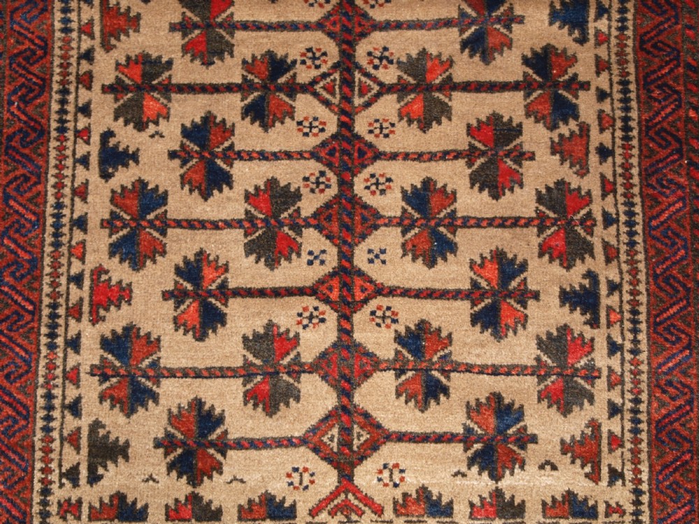 ANTIQUE CAMEL GROUND AFGHAN BALUCH PRAYER RUG WITH TREE OF LIFE, CIRCA 1900/20. View VIII