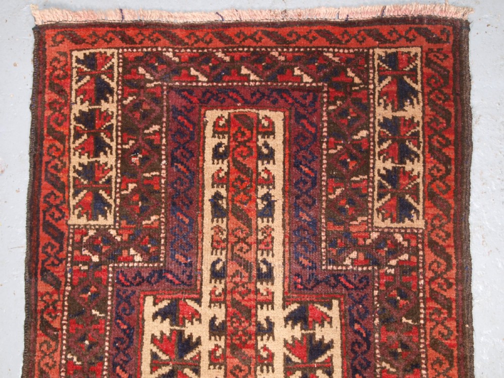 OLD AFGHAN BALUCH CHILDS PRAYER RUG, VERY SWEET SMALL RUG, CIRCA 1920. View III