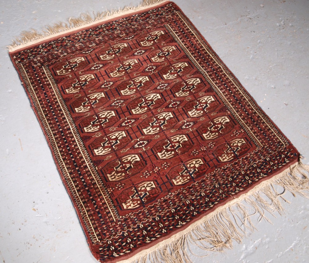 OLD YOMUT TURKMEN RUG, SMALL SIZE AND EXCELLENT CONDITION, CIRCA 1920. View II