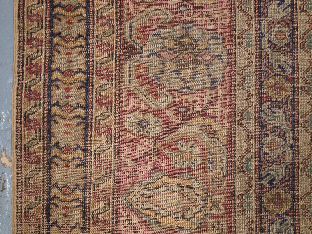 ANTIQUE TURKISH GHIORDES PRAYER RUG, CLASSIC DESIGN, 2ND HALF 19TH CENTURY. View X