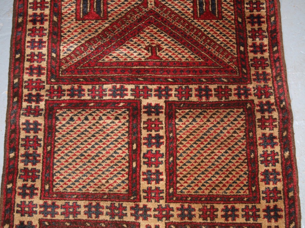 ANTIQUE AFGHAN VILLAGE PRAYER RUG OF UNUSUAL DESIGN, SUPERB CONDITION, CIRCA 1910/20. View IV