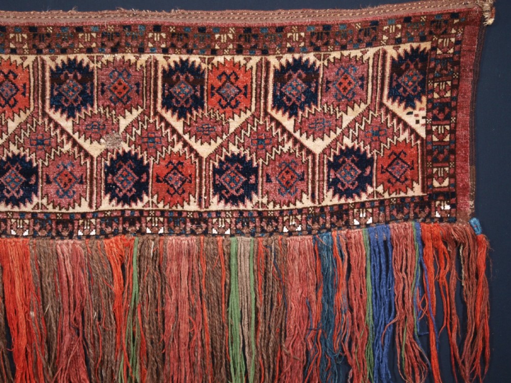 ANTIQUE ERSARI TURKMEN TORBA WITH UNUSUAL DESIGN, IVORY GROUND, CIRCA 1900. View III