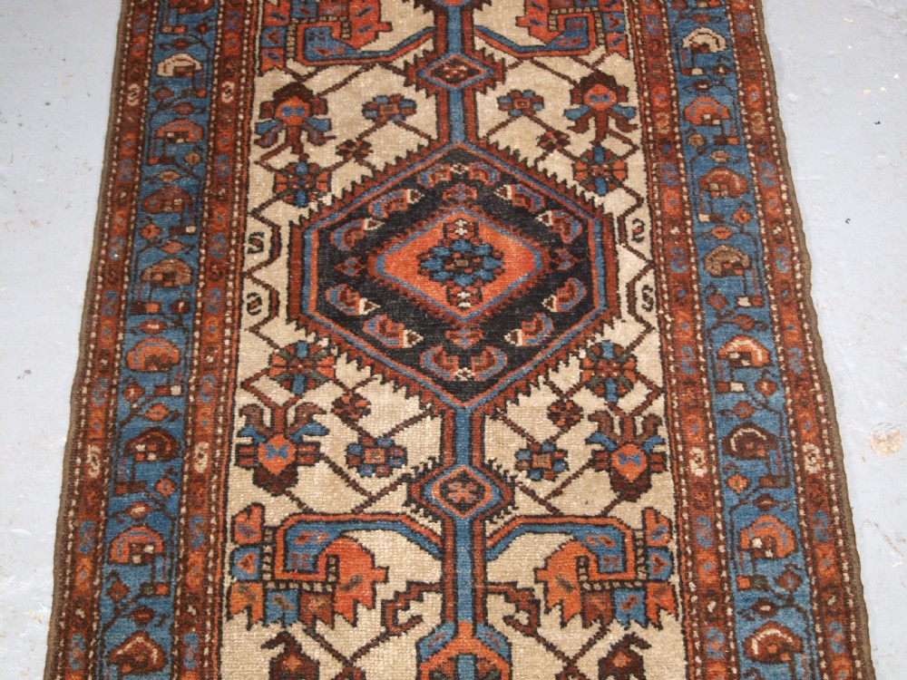 ANTIQUE KURDISH HAMADAN VILLAGE RUNNER, USEFUL NARROW SIZE, CIRCA 1920. View VI