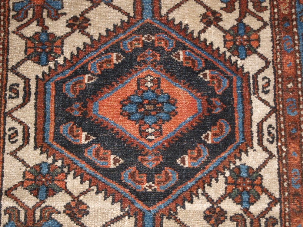 ANTIQUE KURDISH HAMADAN VILLAGE RUNNER, USEFUL NARROW SIZE, CIRCA 1920. View XII