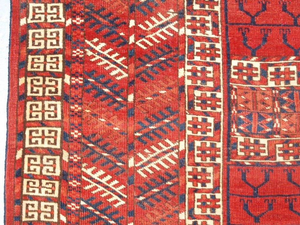 ANTIQUE TEKKE TURKMEN ENSI WITH SUPERB COLOUR, CIRCA 1880. View VII