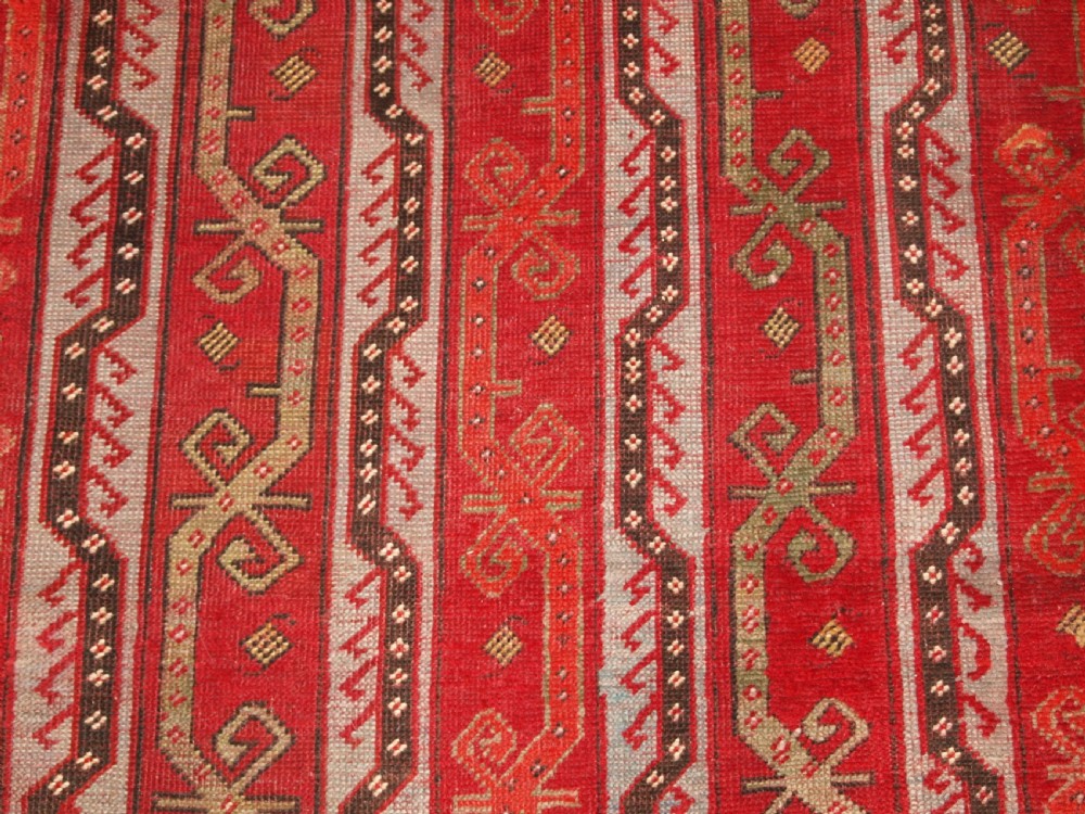 ANTIQUE TURKISH KIRSEHIR VILLAGE RUNNER WITH TRADITIONAL VINE DESIGN, CIRCA 1900. View X