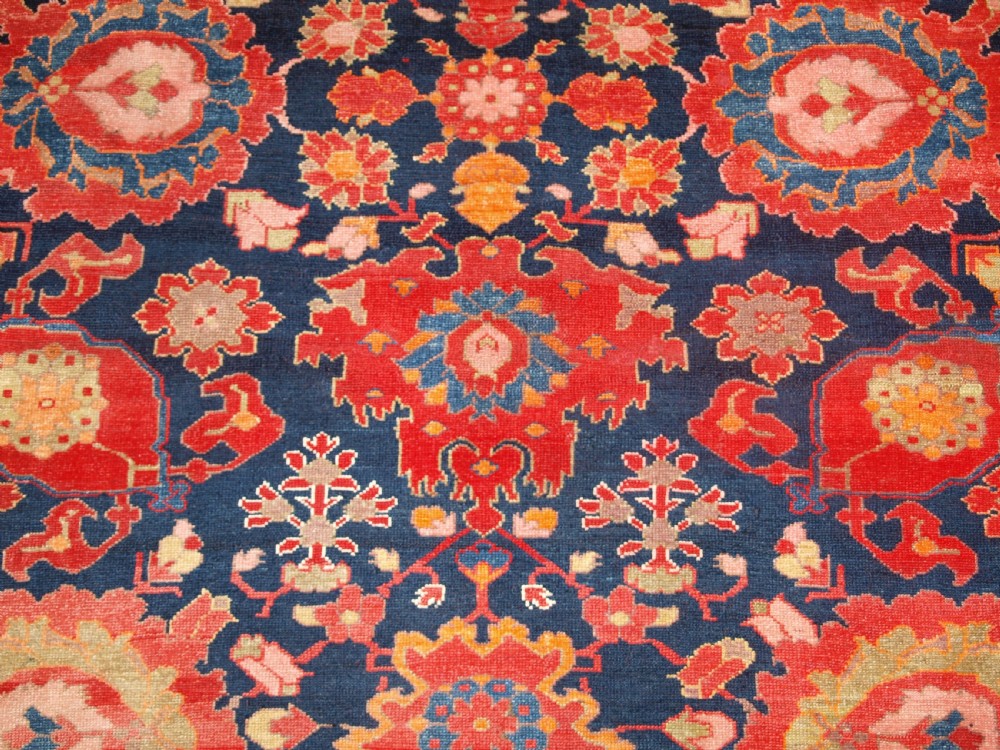 ANTIQUE MALAYER RUG, VERY FINE WEAVE WITH HARSHANG DESIGN, CIRCA 1900. View IX
