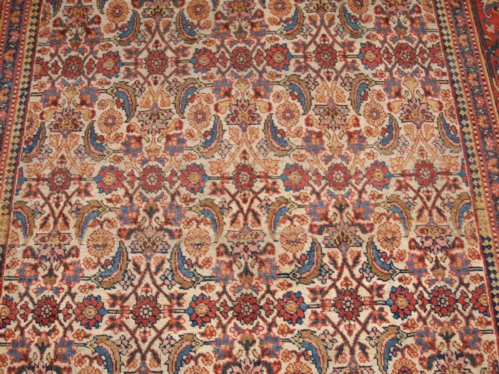 ANTIQUE BIJAR RUG, WONDERFUL SOFT PASTEL COLOURS, CIRCA 1880. View IX