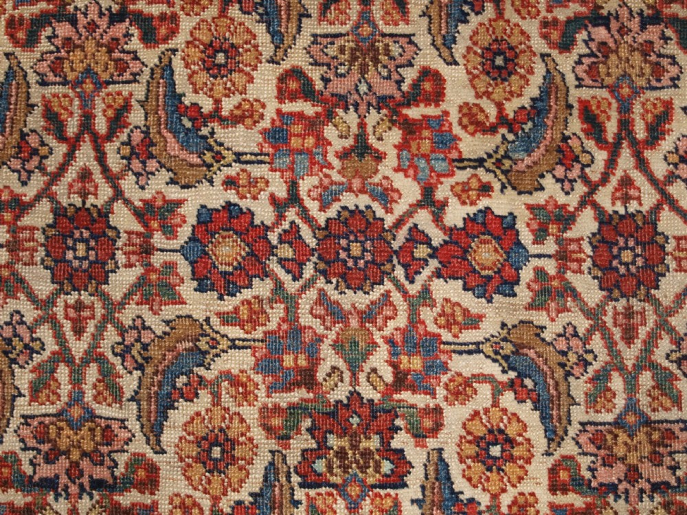 ANTIQUE BIJAR RUG, WONDERFUL SOFT PASTEL COLOURS, CIRCA 1880. View XIII