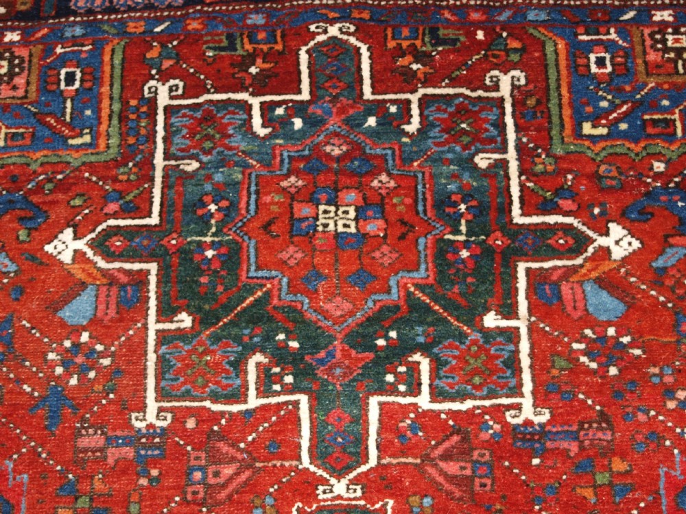 ANTIQUE KARAJA RUG OF CLASSIC DESIGN, HARD WEARING FURNISHING RUG, CIRCA 1900/20. View VIII