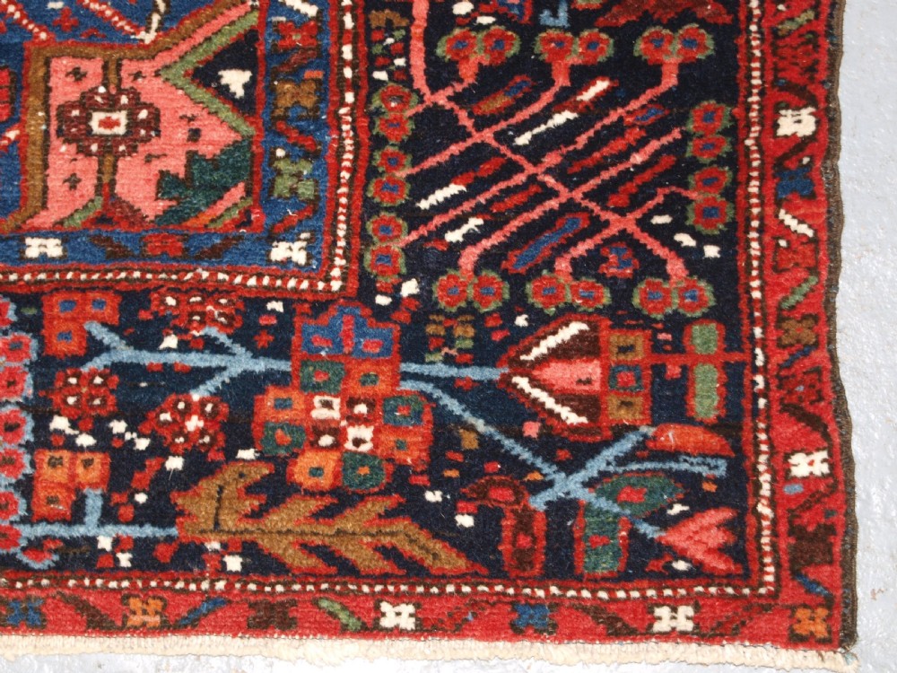 ANTIQUE KARAJA RUG OF CLASSIC DESIGN, HARD WEARING FURNISHING RUG, CIRCA 1900/20. View XIII