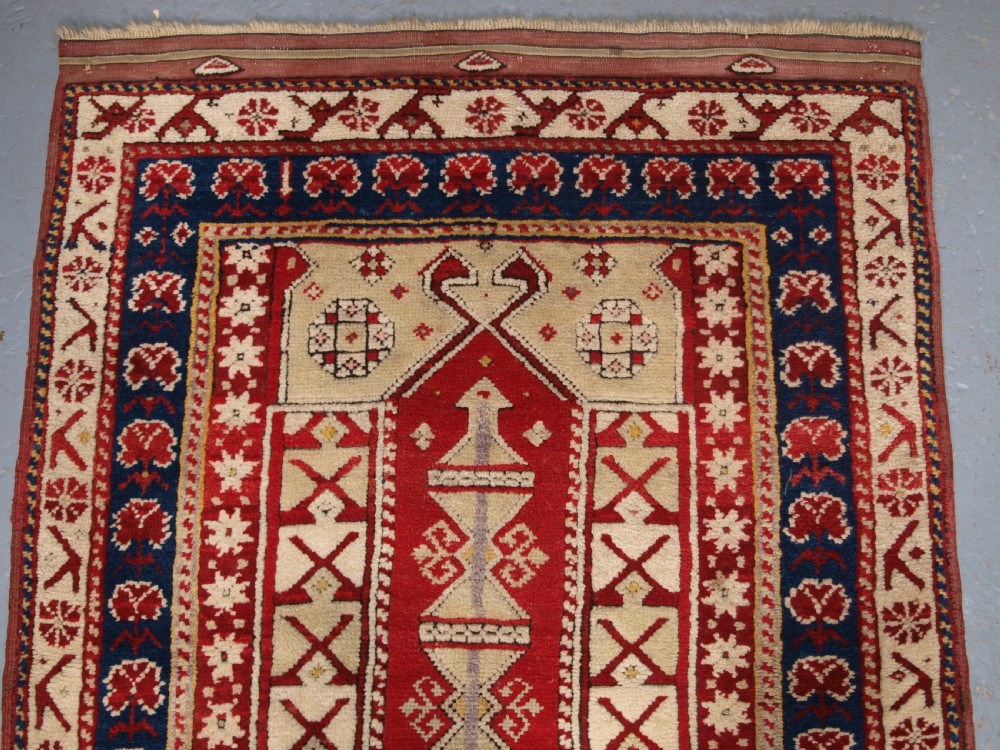 ANTIQUE TURKISH BERGAMA REGION PRAYER RUG, EXCELLENT CONDITION, CIRCA 1900. View III