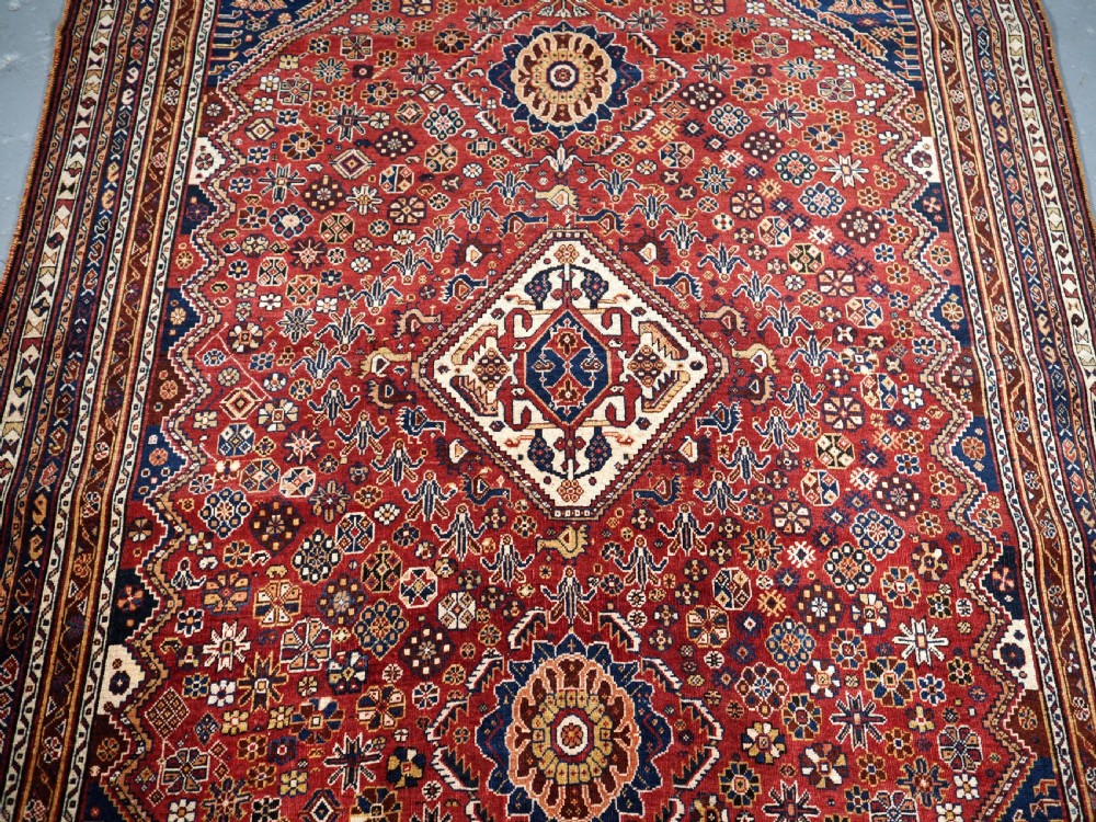 ANTIQUE SILK WEFTED TRIBAL QASHQAI RUG, OUTSTANDING EXAMPLE, CIRCA 1890. View IV