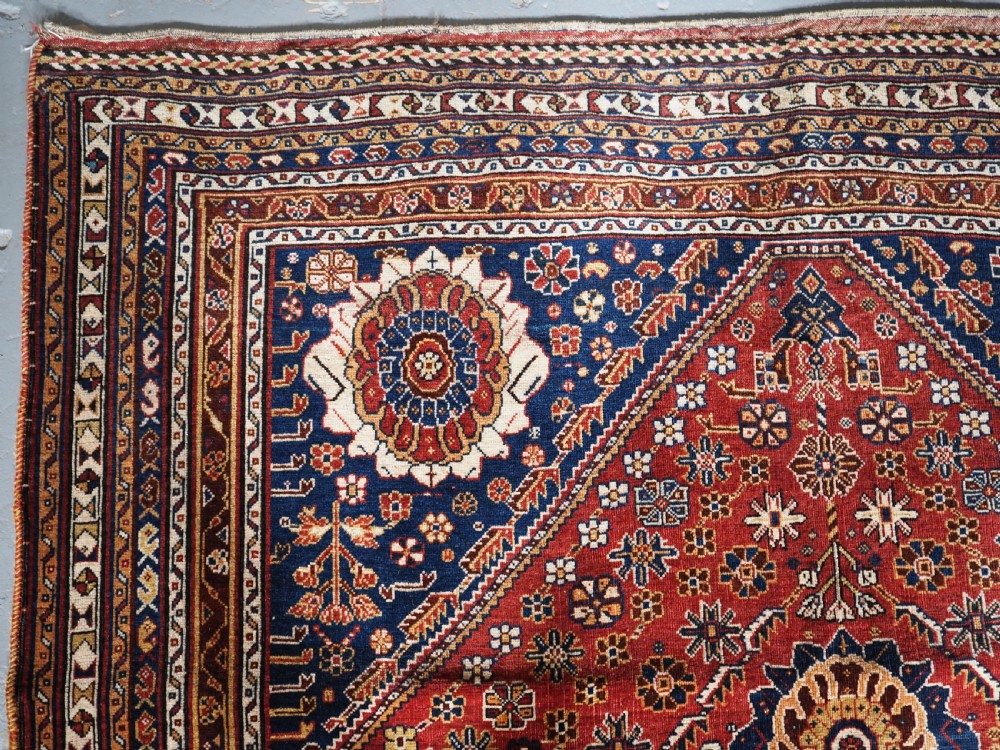ANTIQUE SILK WEFTED TRIBAL QASHQAI RUG, OUTSTANDING EXAMPLE, CIRCA 1890. View VI