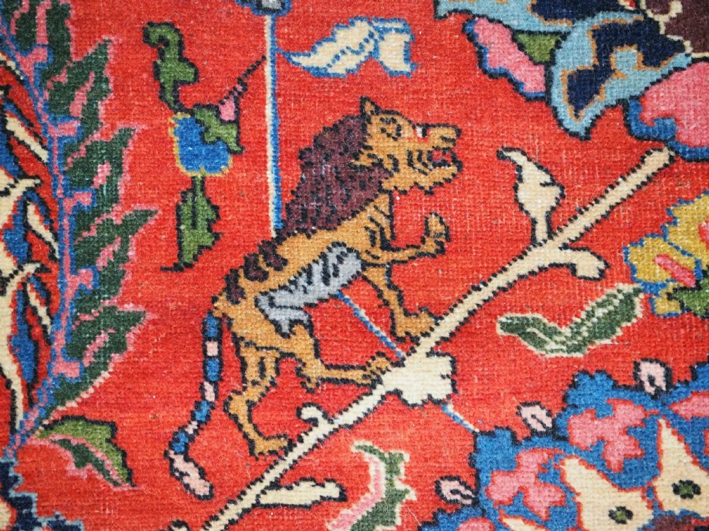 ANTIQUE TABRIZ CARPET WITH BIRDS AND LIONS, EXCELLENT CONDITION, CIRCA 1900/20. View XI