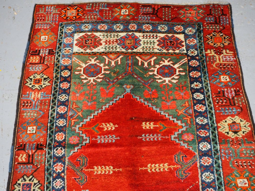 ANTIQUE TURKISH KONYA REGION VILLAGE PRAYER RUG, CIRCA 1900/20. View III