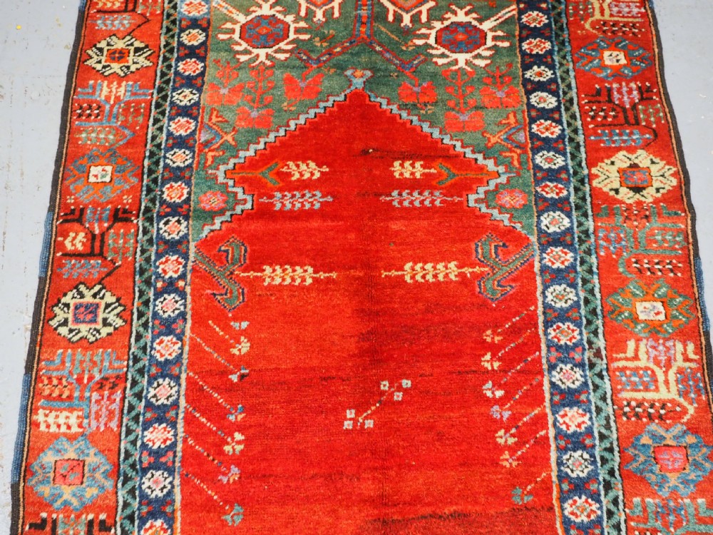 ANTIQUE TURKISH KONYA REGION VILLAGE PRAYER RUG, CIRCA 1900/20. View IV