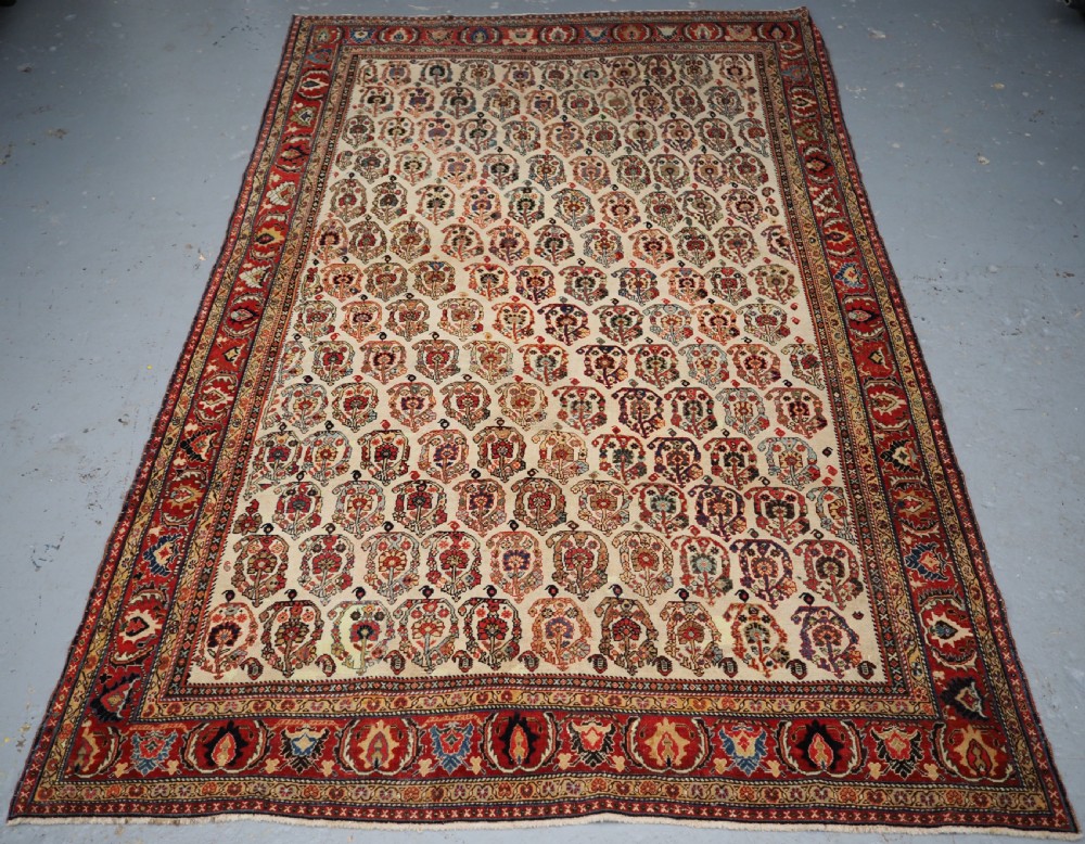 ANTIQUE TRIBAL QASHQAI KASHKULI RUG, SCARCE IVORY GROUND WITH BOTEH, CIRCA 1870/80.