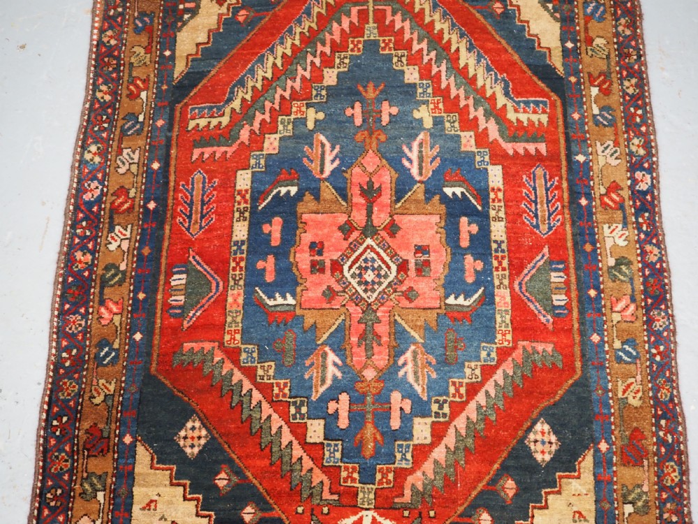 ANTIQUE HERIZ REGION VILLAGE RUG POSSIBLY BAKSHAISH, CIRCA 1900. View IV