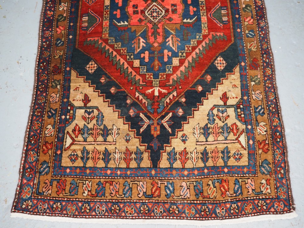 ANTIQUE HERIZ REGION VILLAGE RUG POSSIBLY BAKSHAISH, CIRCA 1900. View V
