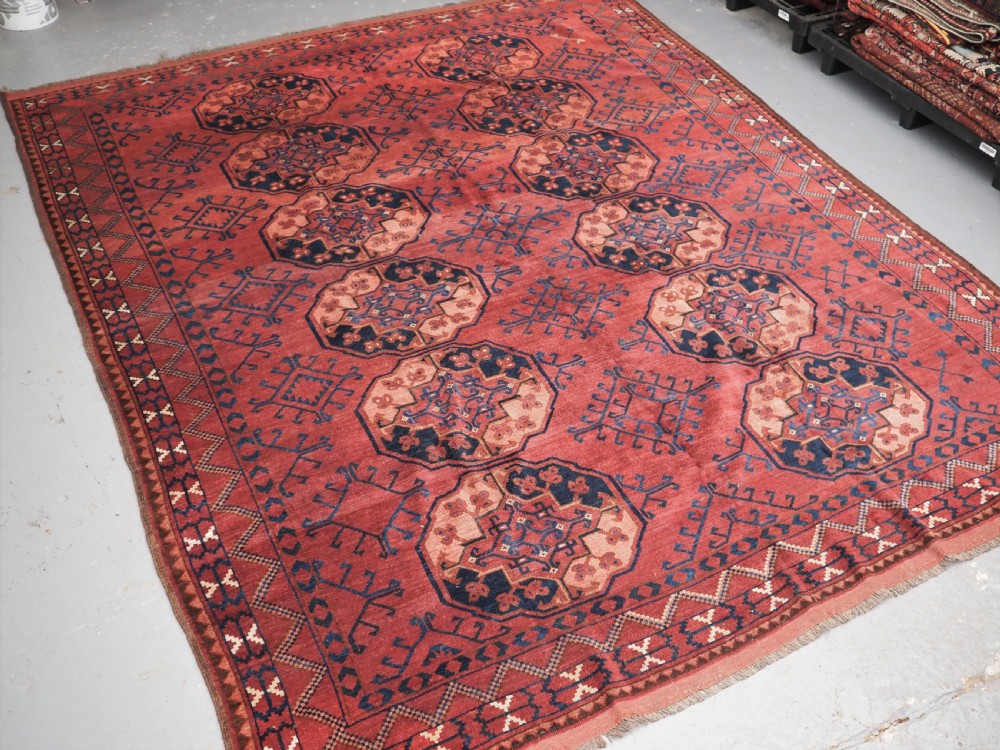 ANTIQUE ERSARI TURKMEN MAIN CARPET, SUPERB LARGE GULS, CIRCA 1880.