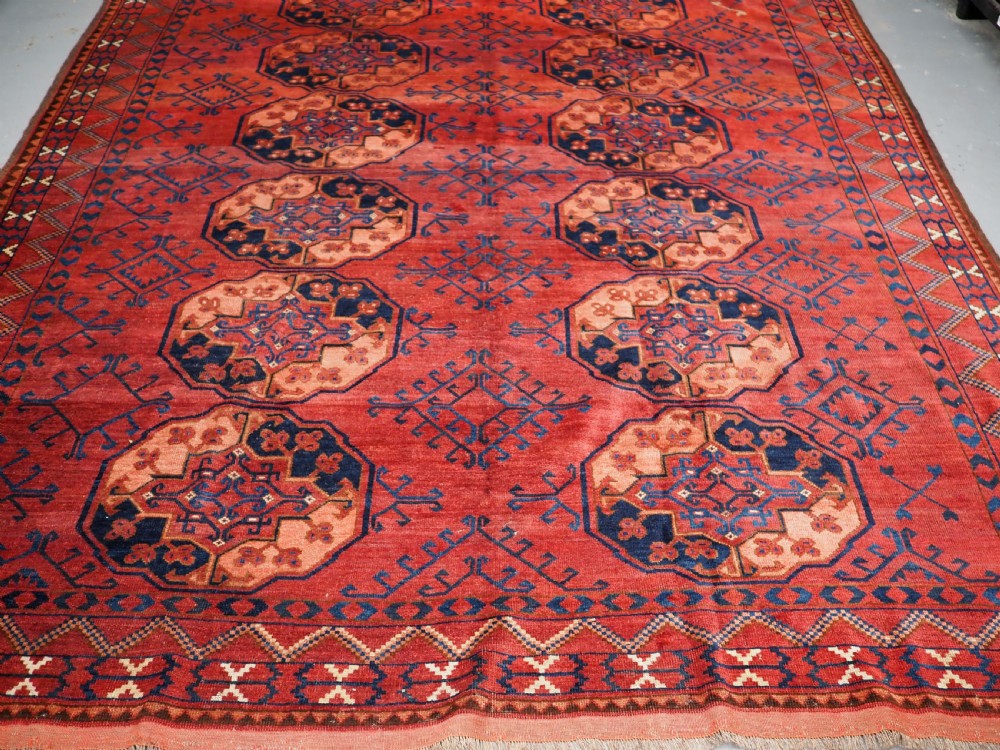 ANTIQUE ERSARI TURKMEN MAIN CARPET, SUPERB LARGE GULS, CIRCA 1880. View IV