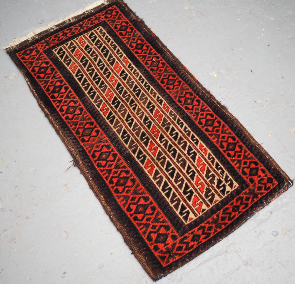 ANTIQUE BALUCH BALISHT OF SCARCE DESIGN, COMPLETE WITH BACK, CIRCA 1890. View III