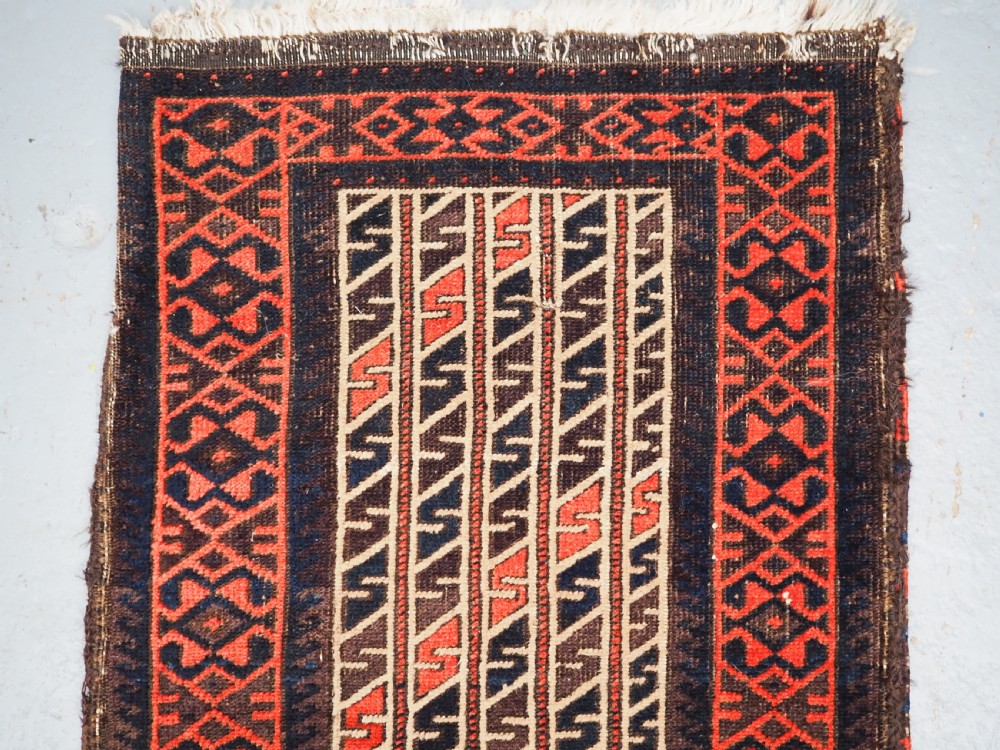 ANTIQUE BALUCH BALISHT OF SCARCE DESIGN, COMPLETE WITH BACK, CIRCA 1890. View IV