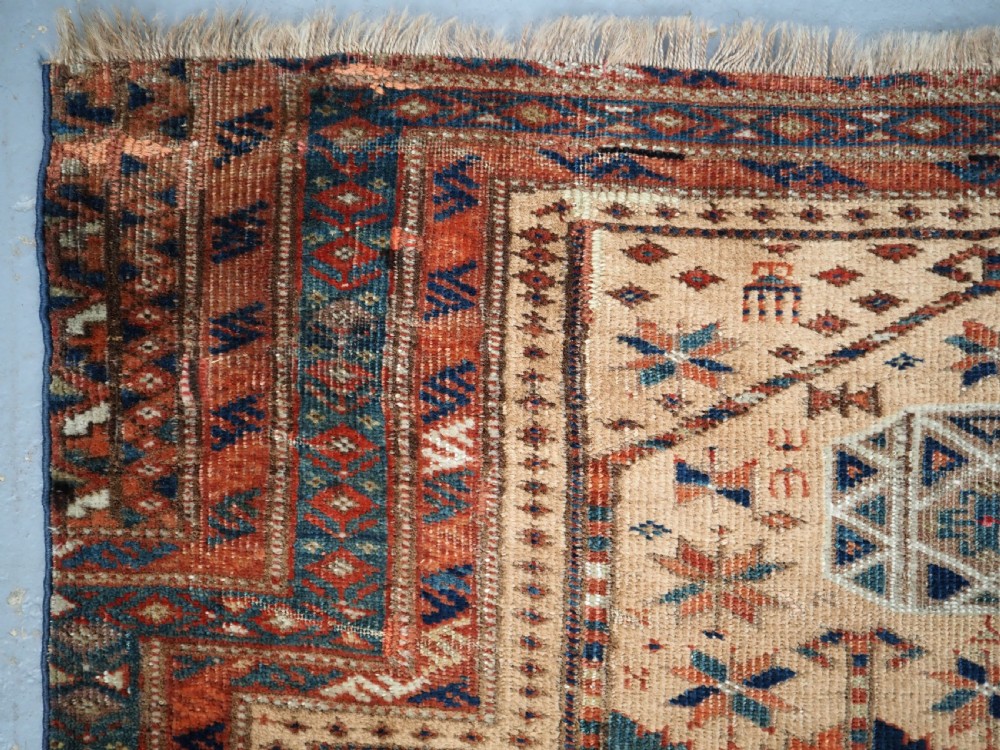 ANTIQUE PRAYER RUG BY THE ERSARI TURKMEN OF SCARCE TYPE, CIRCA 1890. View VI