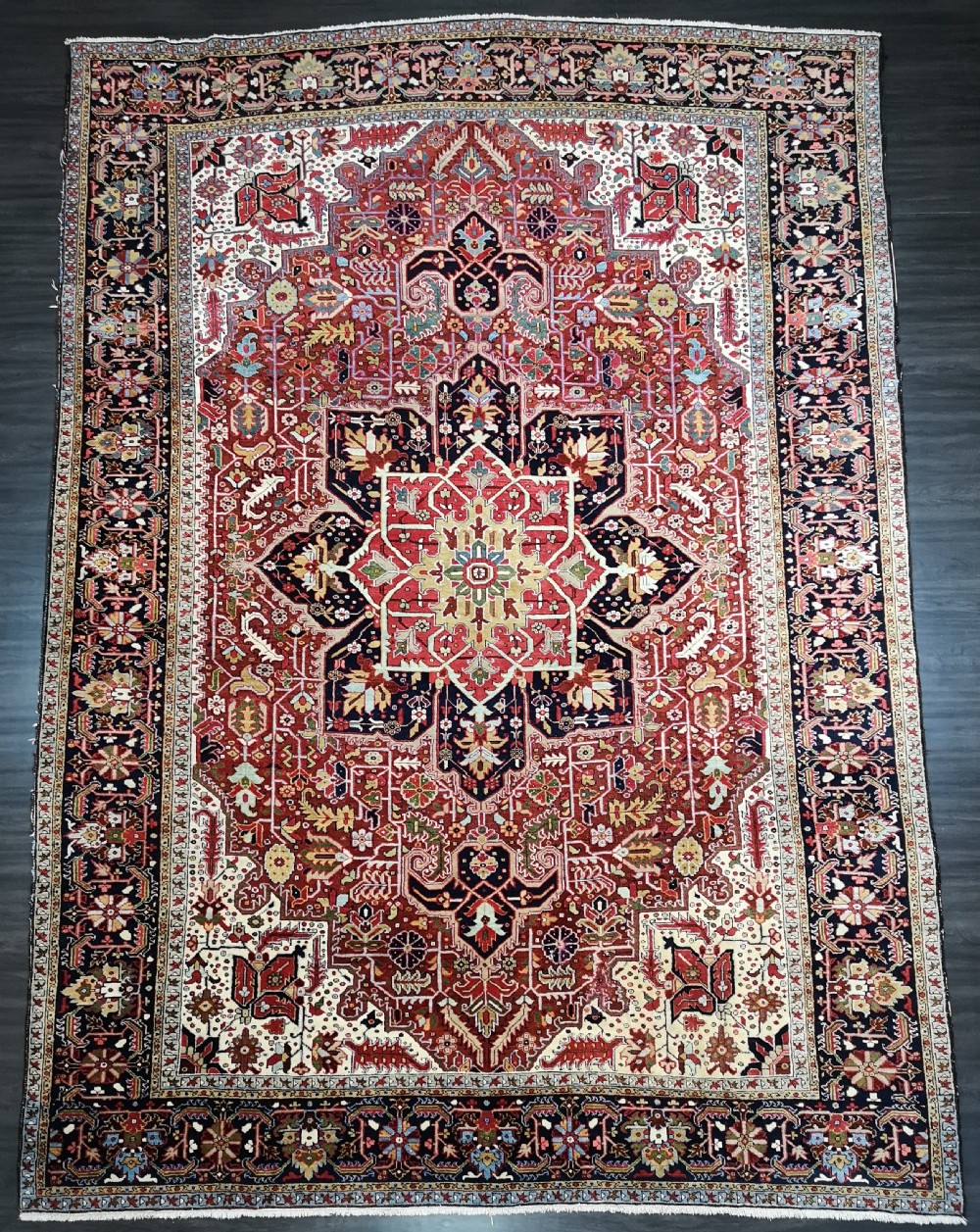 ANTIQUE HERIZ CARPET, COUNTRY HOUSE STYLE WITH SUPERB COLOUR, CIRCA 1900.