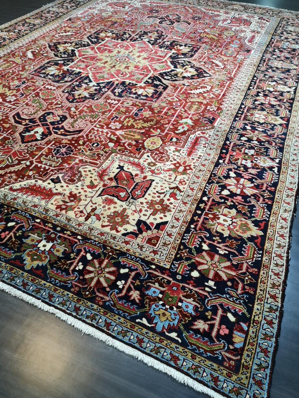 ANTIQUE HERIZ CARPET, COUNTRY HOUSE STYLE WITH SUPERB COLOUR, CIRCA 1900. View II
