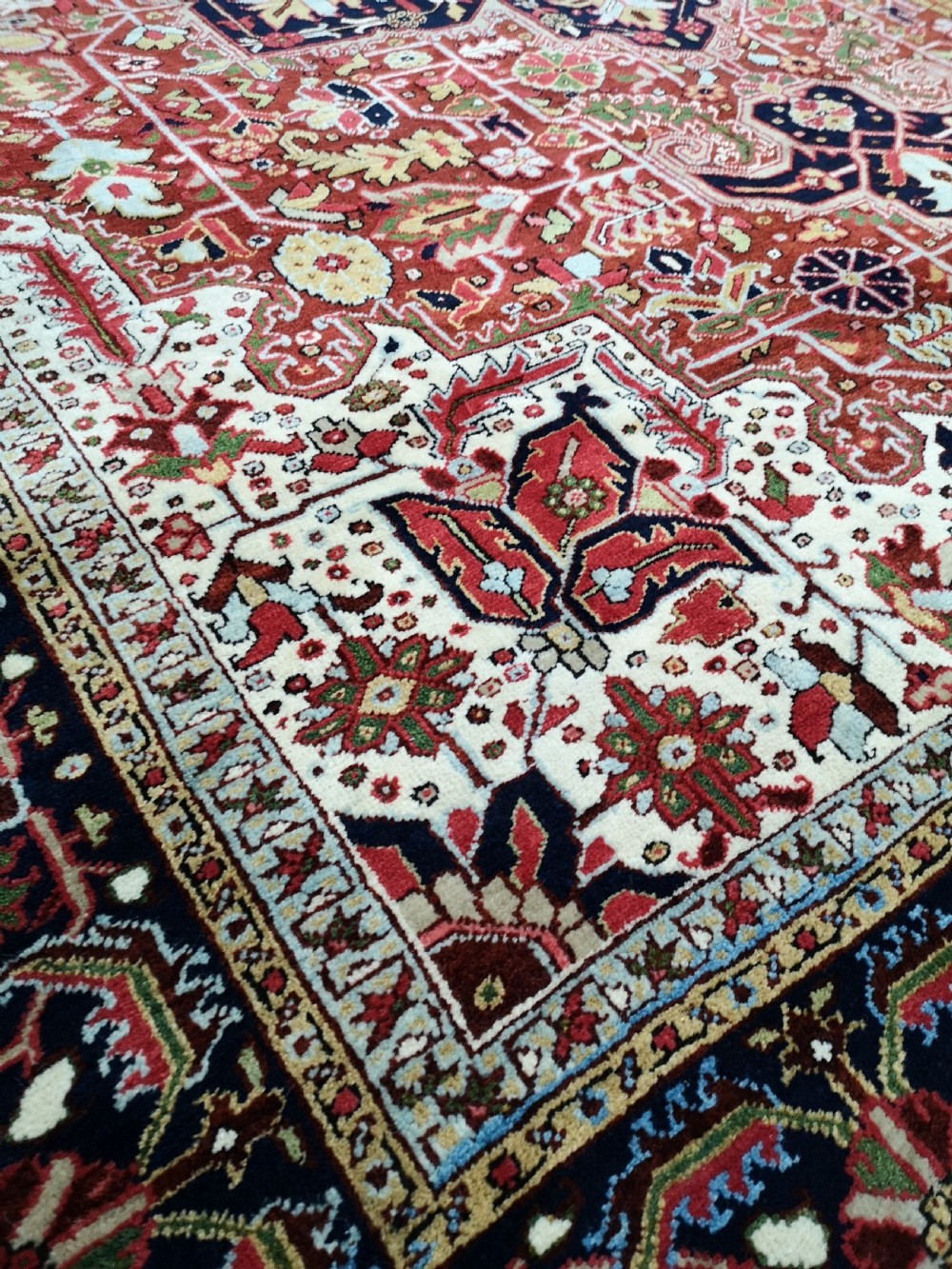 ANTIQUE HERIZ CARPET, COUNTRY HOUSE STYLE WITH SUPERB COLOUR, CIRCA 1900. View V