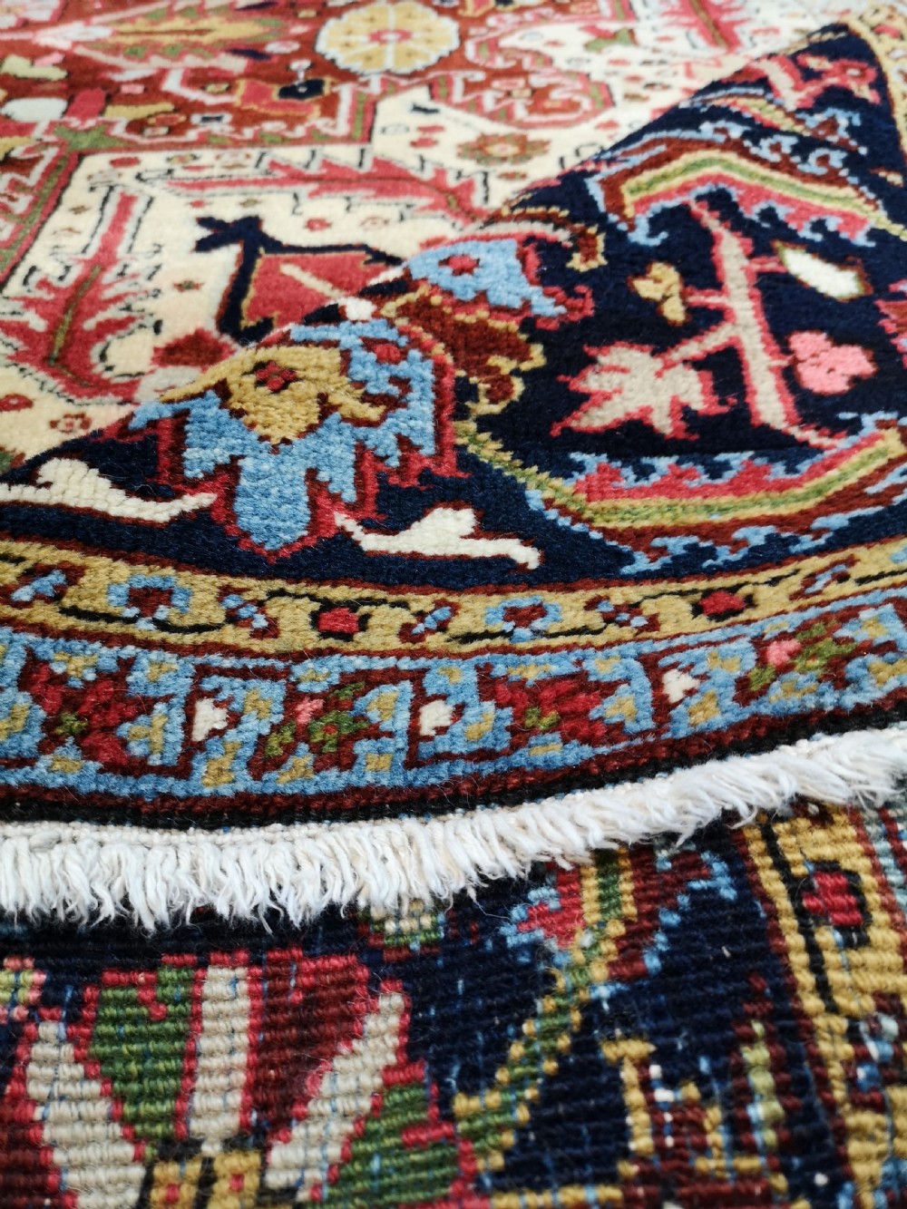 ANTIQUE HERIZ CARPET, COUNTRY HOUSE STYLE WITH SUPERB COLOUR, CIRCA 1900. View VI