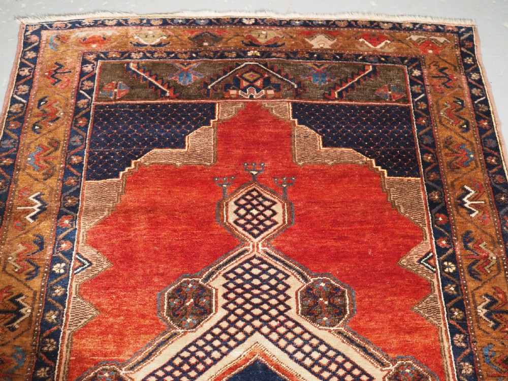 ANTIQUE TURKISH YAHYALI VILLAGE RUG, GOOD COLOUR, CIRCA 1900. View III