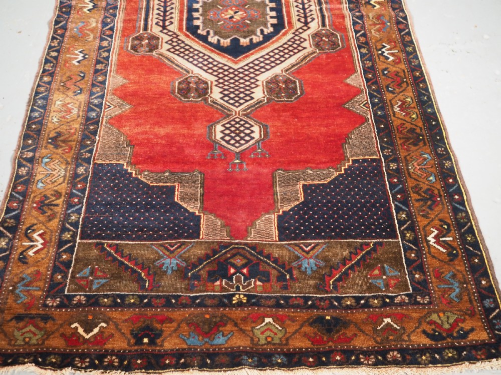 ANTIQUE TURKISH YAHYALI VILLAGE RUG, GOOD COLOUR, CIRCA 1900. View V