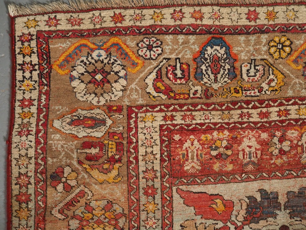 ANTIQUE TURKISH OUSHAK REGION PRAYER RUG, LATE 19TH CENTURY. View VI