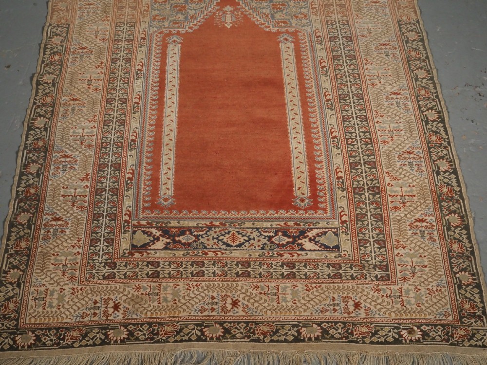 ANTIQUE TURKISH GHIORDES PRAYER RUG, SUPERB CONDITION, 1ST HALF 19TH CENTURY. View V