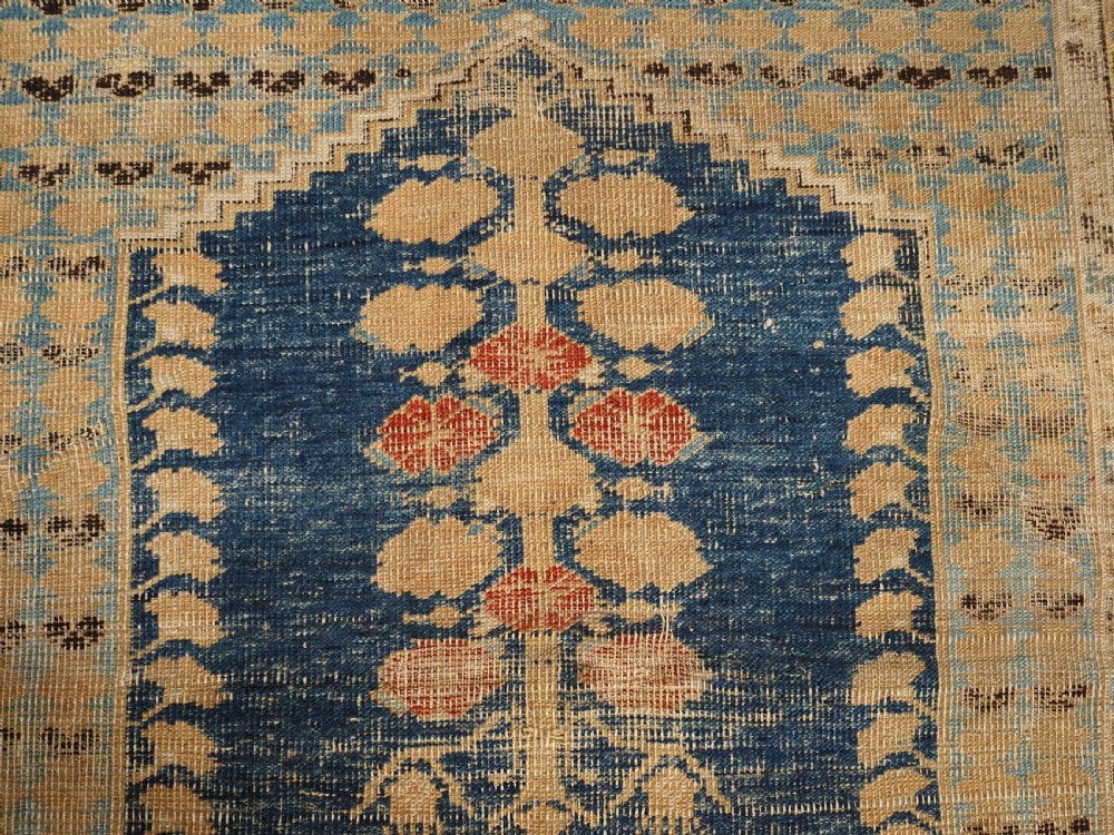ANTIQUE TURKISH GHIORDES PRAYER RUG OF SCARCE EARLY DESIGN, 18TH CENTURY. View IX
