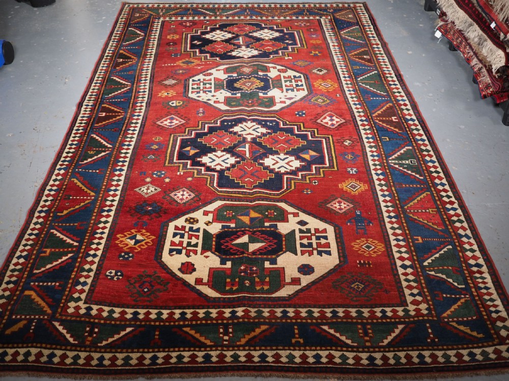 ANTIQUE CAUCASIAN LORI PAMBAK RUG OF LARGE SIZE, CIRCA 1890.