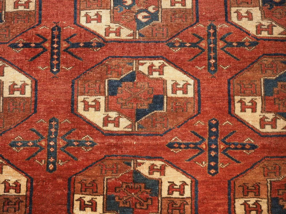 ANTIQUE YOMUT KARADASHLI TURKMEN MAIN CARPET, SCARCE C GUL CENTRES, PUBLISHED, 1ST HALF 19TH CENTURY. View X