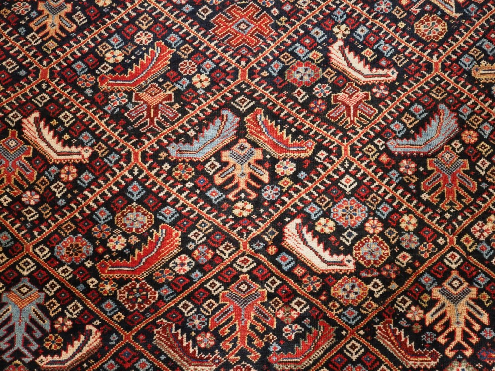 ANTIQUE TRIBAL QASHQAI RUG WITH HERATI LATTICE DESIGN, CIRCA 1880. View VIII