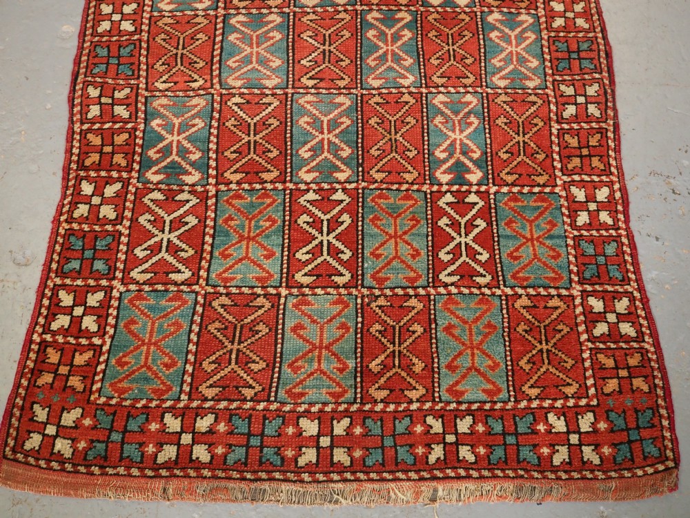 ANTIQUE TURKISH BERGAMA REGION RUG, UNUSUAL DESIGN, CIRCA 1890. View II
